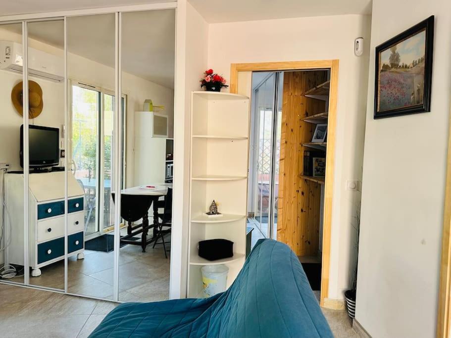 Moderne Mini Maison Lézignan-Corbières Екстериор снимка